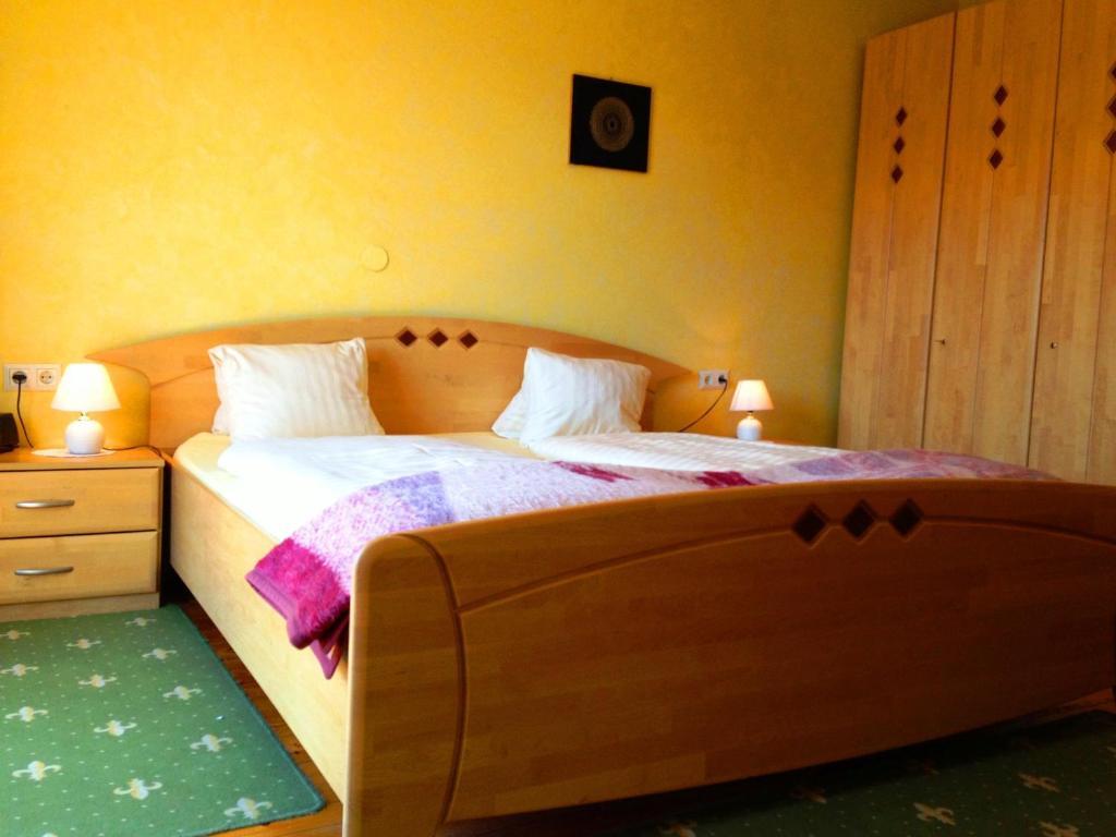 Pension Haus Claudia Drobollach am Faakersee Pokoj fotografie